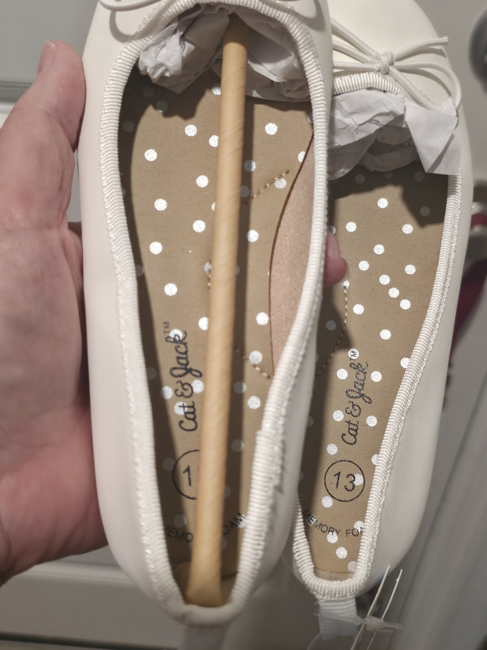 Cat & Jack White/Tan Kids Dress Shoes Size 13